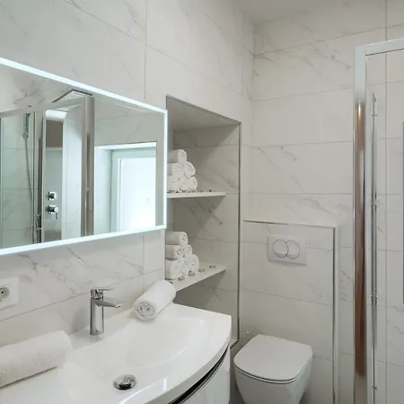 Deluxe Antonija דירה *