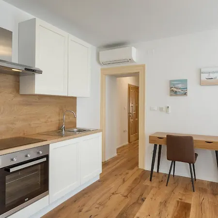 Deluxe Antonija Apartmán Poreč